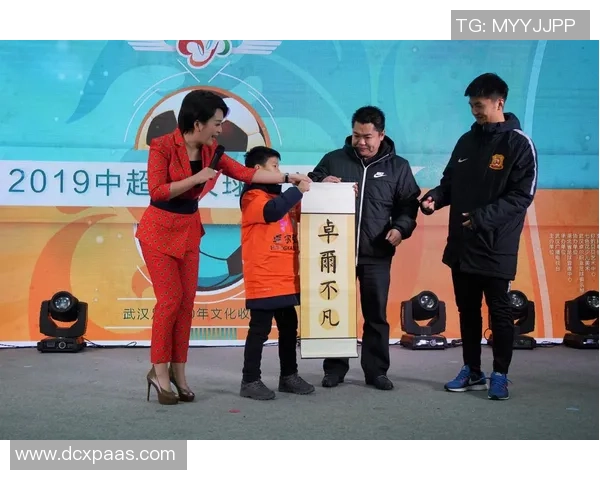 足球明星携手品牌助力兼职招聘平台，开启运动员转型新机遇